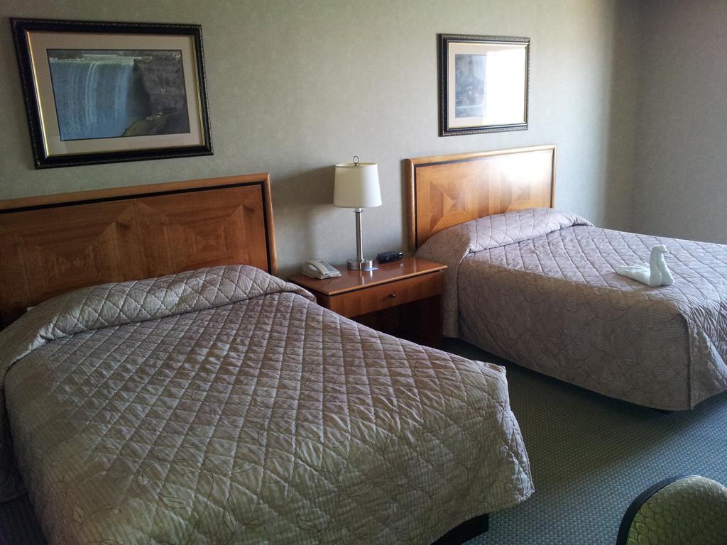 The Falls Hotel & Inn Niagara Falls Eksteriør bilde